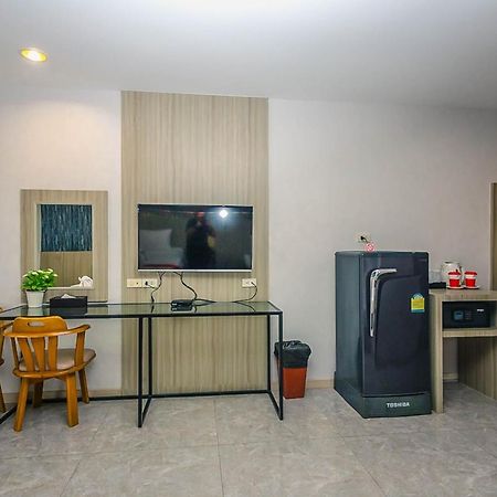 Embryo Hotel Pattaya Exterior foto